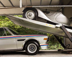BMW 328 & 3.0 CSL Batmobile – million £ drive