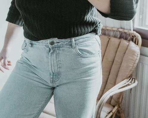 how to remove yellowish brown stains from jeans