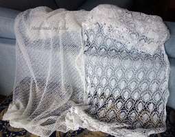Lace shawls, pitsihuiveja
