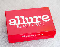 Allure Beauty Box x Nikkietutorials (Joulukuu...
