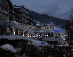 Spa & Sporthotel Alpina - täydellinen alppiho...