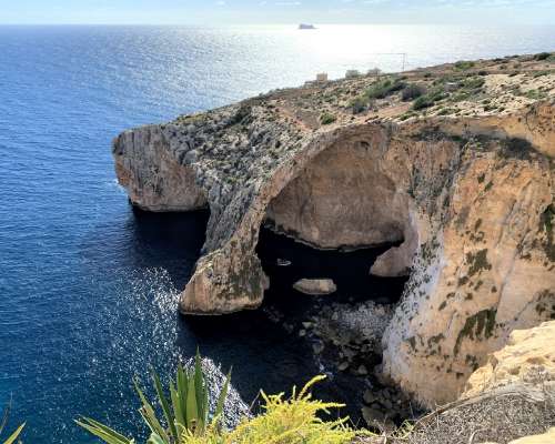 Malta –  Helmi Välimeressä