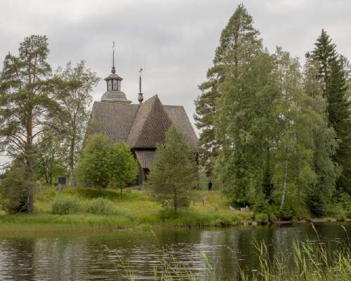 Suomen kauneimmat kirkot – 2. painos