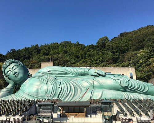 Uspenie ja Lepäävä Buddha