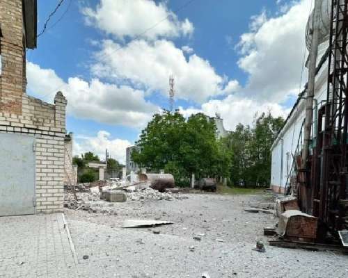 #Terroristivaltio #Venäjä tappoi papin #kirkk...