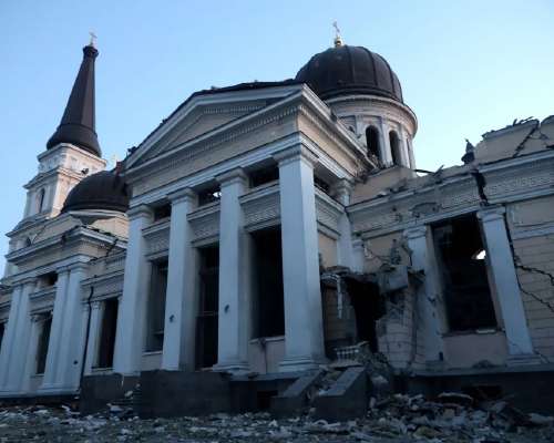 #Ukraina’ssa tuhoutui #kirkko kun #Venäjä koh...