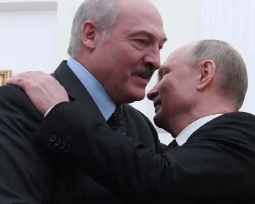 #ValkoVenäjä’n #Lukashenko mennyt #Pietari’in...