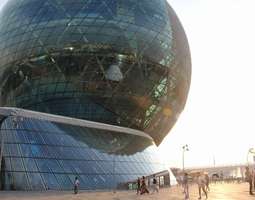 Maailmannäyttelyn moderni henki Kazakstanin a...