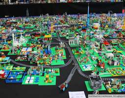 Kiireestä kohti verkkaisuutta: Lego-messut, S...