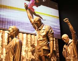 National Museum of African American History a...