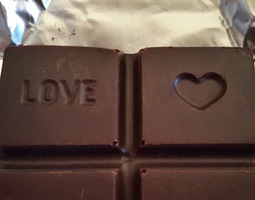 Suklaa voi viedä sydämesi - hyvää ja rauhalli...