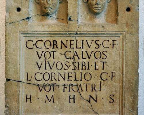 Näkokulmia antiikin roomalaisten hautakirjoit...