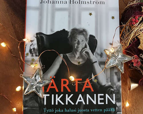 Johanna Holmström - Märta Tikkanen