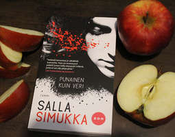 Salla Simukka: Punainen kuin veri