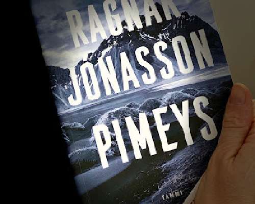 Ragnar Jónasson: Pimeys