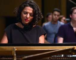 Maailmanluokan pianisti Khatia Buniatishvili....