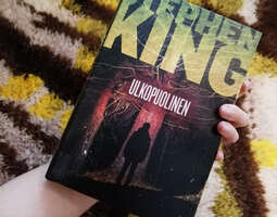 Stephen King: Ulkopuolinen