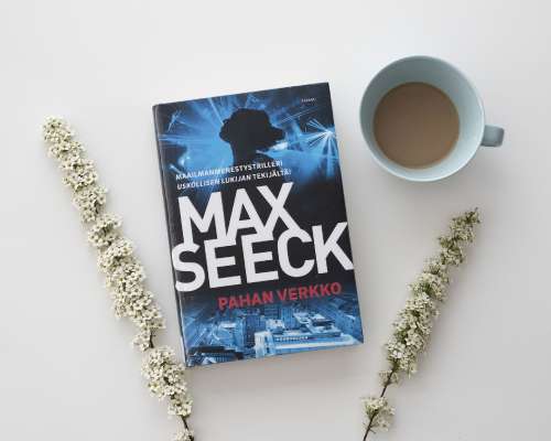 Max Seeck: Pahan verkko