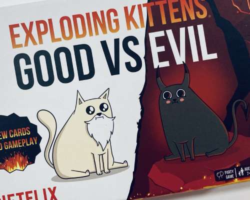 Exploding Kittens – Good vs Evil -korttipeli
