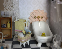 Nukkekodin kylpyhuoneesta...miniature bathroom