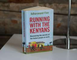 Kirja-arvostelu: Adharanand Finn – Running wi...