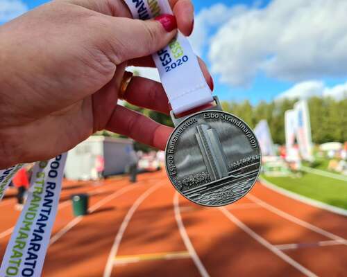 Puolimaratonin ennätys Espoo Rantamaratonilla