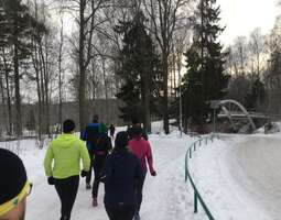 Yhteislenkiltä kohti Helsinki City Marathonia
