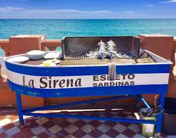 Restaurante La Sirena – Lentävien sardiinien ...
