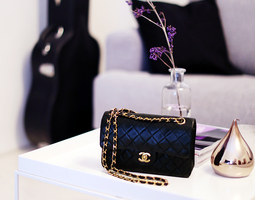 What's in my bag – Chanel edition!