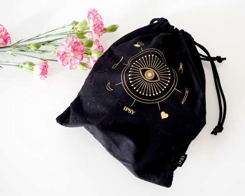 Ipsy Glam Bag Plus Lokakuu 2020