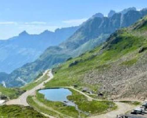 Hienot alppitiet Sveitsissä, Oberalppass ja S...