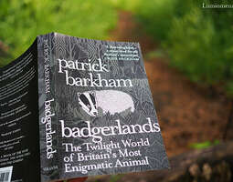 Patrick Barkham: Badgerlands