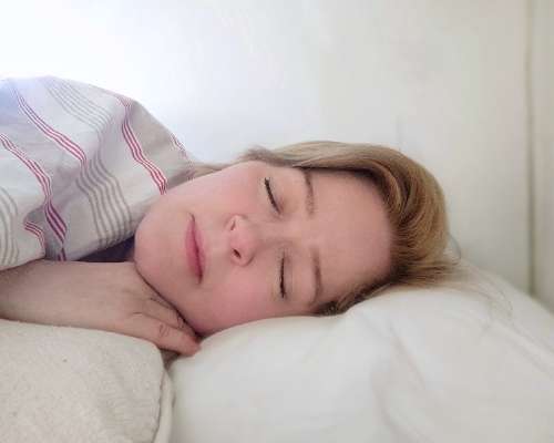 Nukkumisen rituaalit - vinkit parempaan uneen