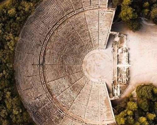 Akustiikan ihme Epidauroksen teatteri