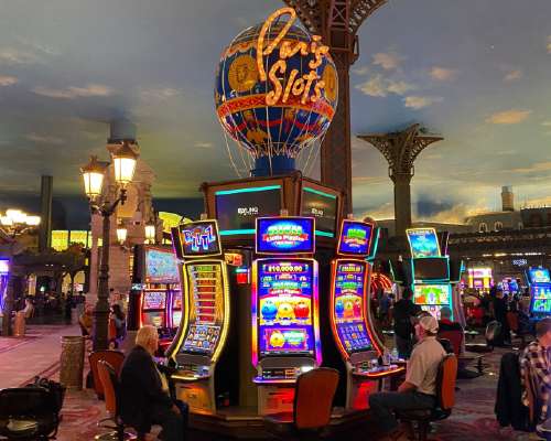 Las Vegas: Stripin ja Fremontin eroavaisuudet