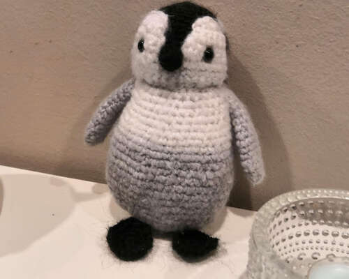 Virkattu pingviini