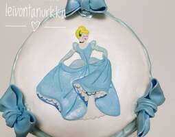 Cinderella -cake