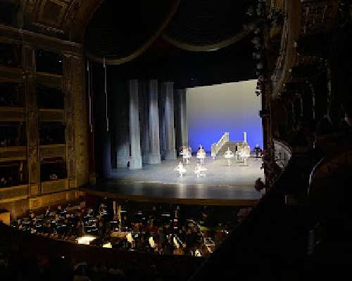 Biancaneve - Lumikki / Teatro Massimo, Palermo