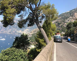 Vuokra-autolla Amalfin rannikolla - vinkit ma...