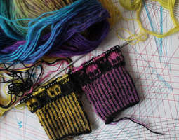 Bermudan neulekolmio / Knitting in progress