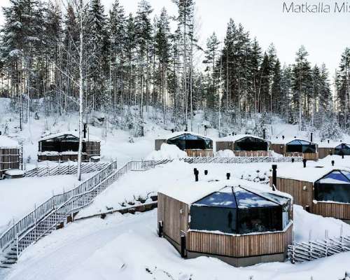 Hotel & Spa Resort Järvisydän ja talvinen akt...