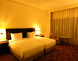Saapuminen Kuala Lumpuriin ja Istana hotelliin