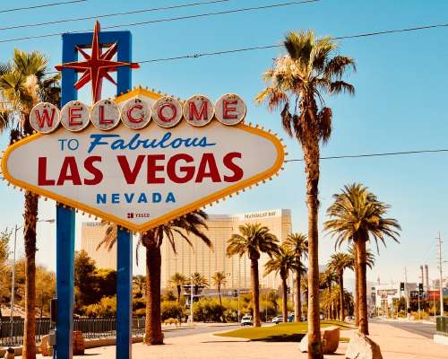 Las Vegas Wins New Low-Cost, Long-Haul Flight...