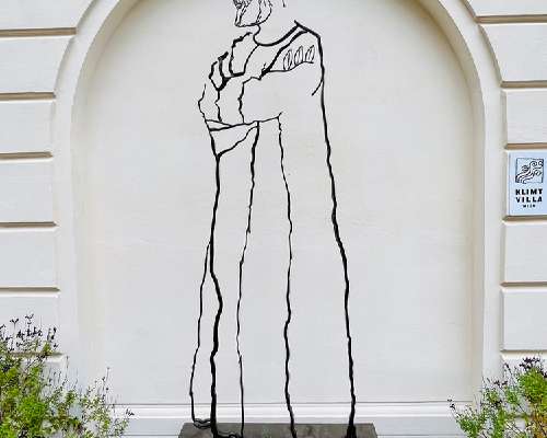 Klimt Villa - His Life and Works with Sad Sto...