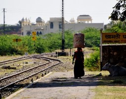 Junamatka läpi Rajasthanin maaseudun