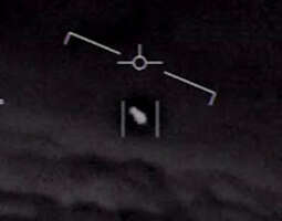 Yhdysvaltojen laivasto myöntää: UFO-videot ov...
