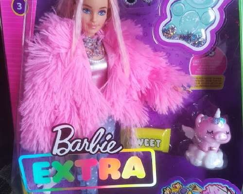 Barbie Extra!