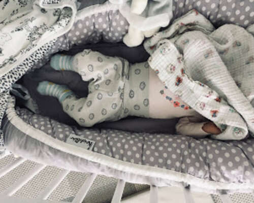 Vauvasta taitava nukkuja - itsenäinen nukahta...