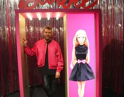Barbie-näyttelyn vip-ilta