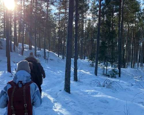 Exploring Hiekkahelmi trail in Paimio with ne...